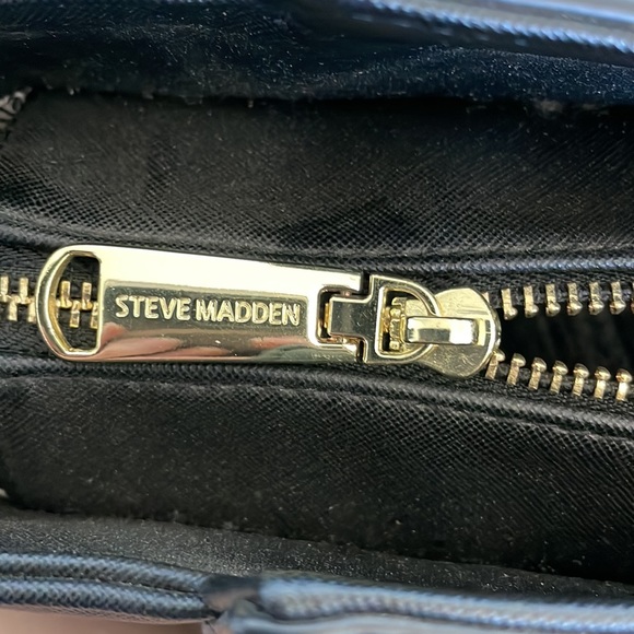 Steve Madden purse - Picture 7 of 11
